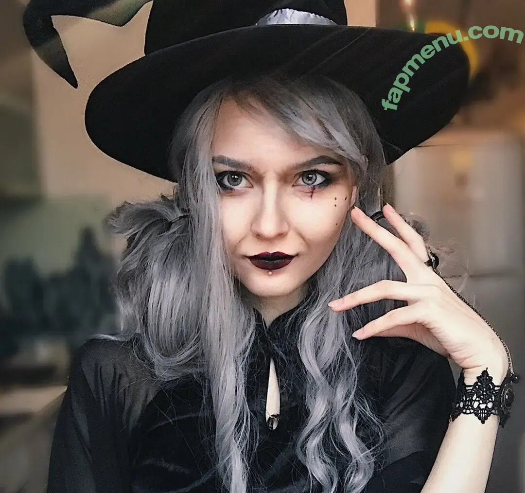 Sasha Gaier nude photo #0185 (acidjazzsinger / sasha.gaier / yukajevons)