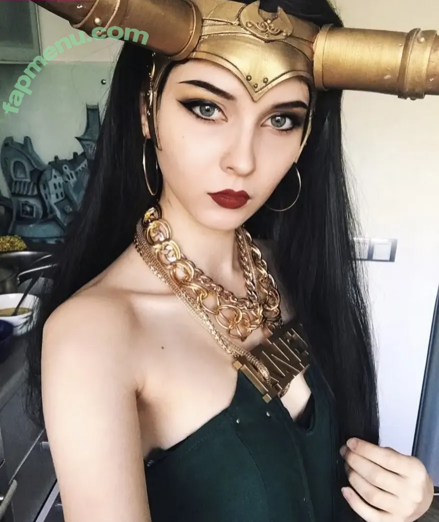 Sasha Gaier nude photo #0193 (acidjazzsinger / sasha.gaier / yukajevons)