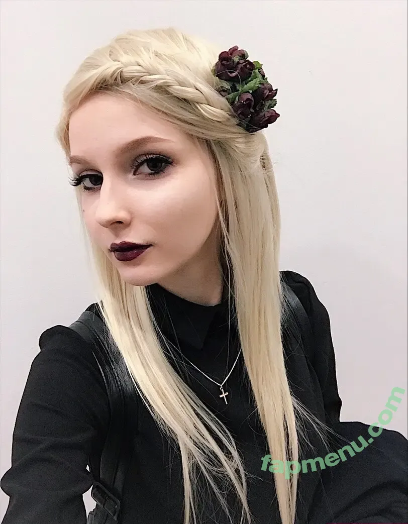 Sasha Gaier nude photo #0205 (acidjazzsinger / sasha.gaier / yukajevons)