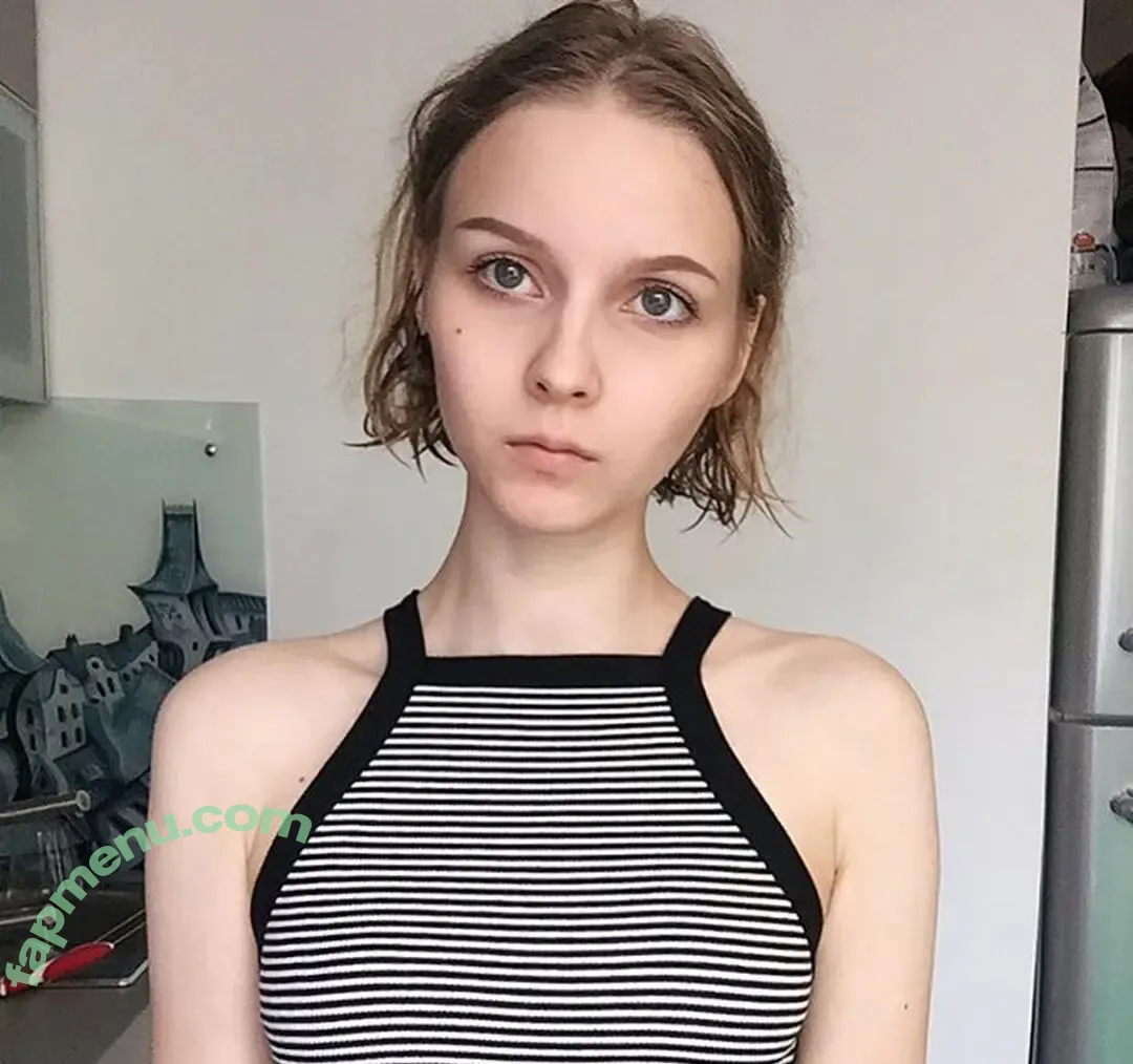 Sasha Gaier nude photo #0217 (acidjazzsinger / sasha.gaier / yukajevons)