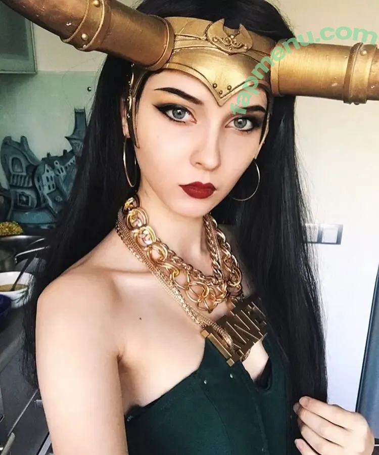 Sasha Gaier nude photo #0220 (acidjazzsinger / sasha.gaier / yukajevons)