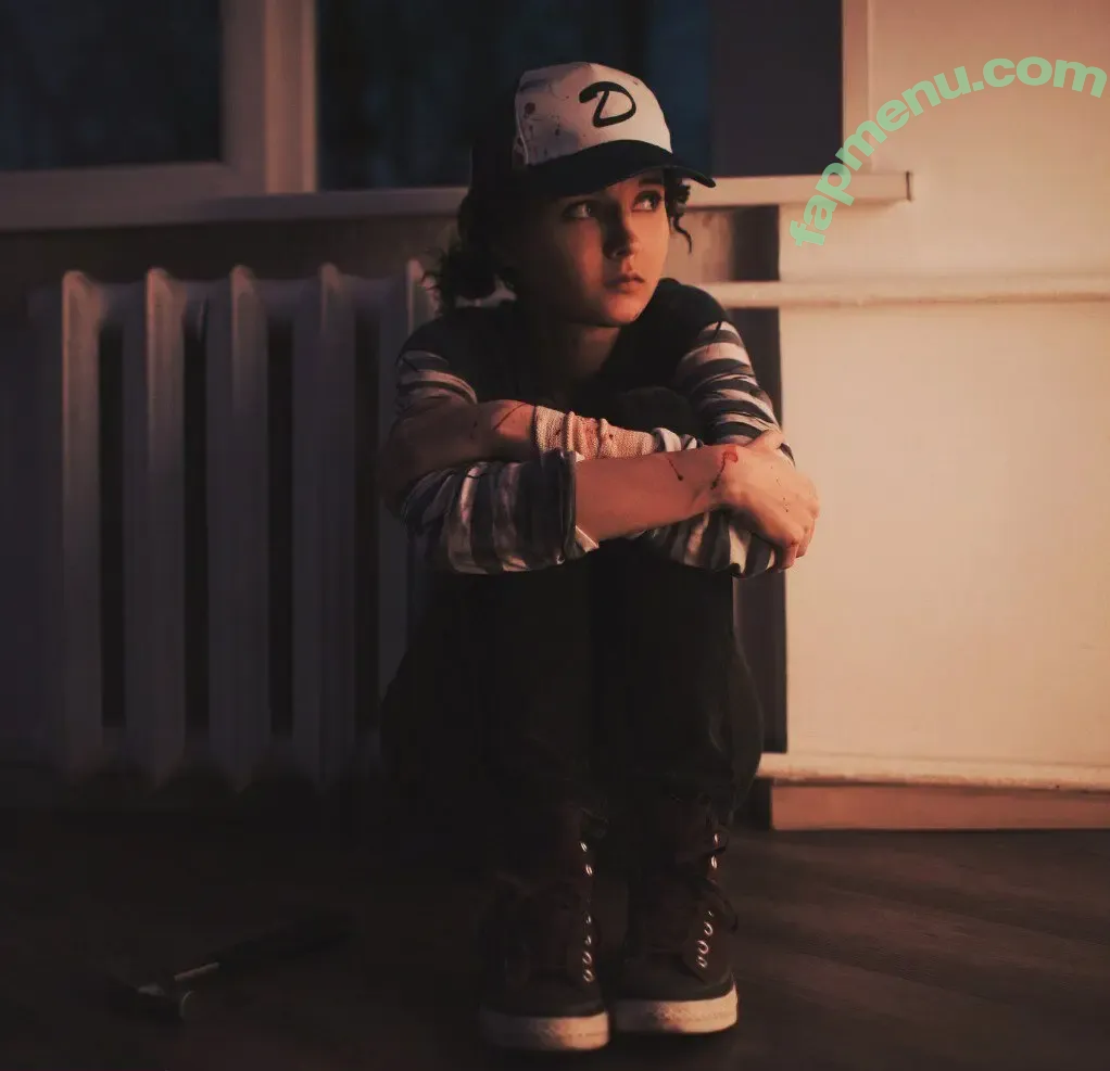 Sasha Gaier nude photo #0230 (acidjazzsinger / sasha.gaier / yukajevons)