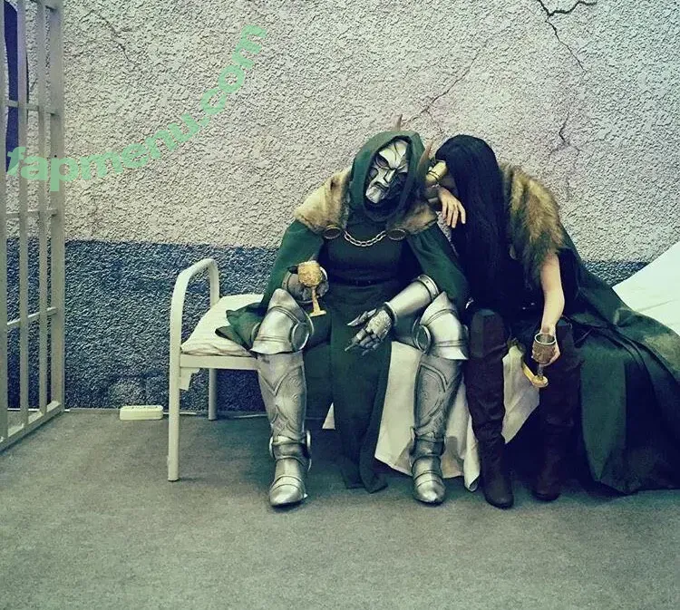 Sasha Gaier nude photo #0307 (acidjazzsinger / sasha.gaier / yukajevons)