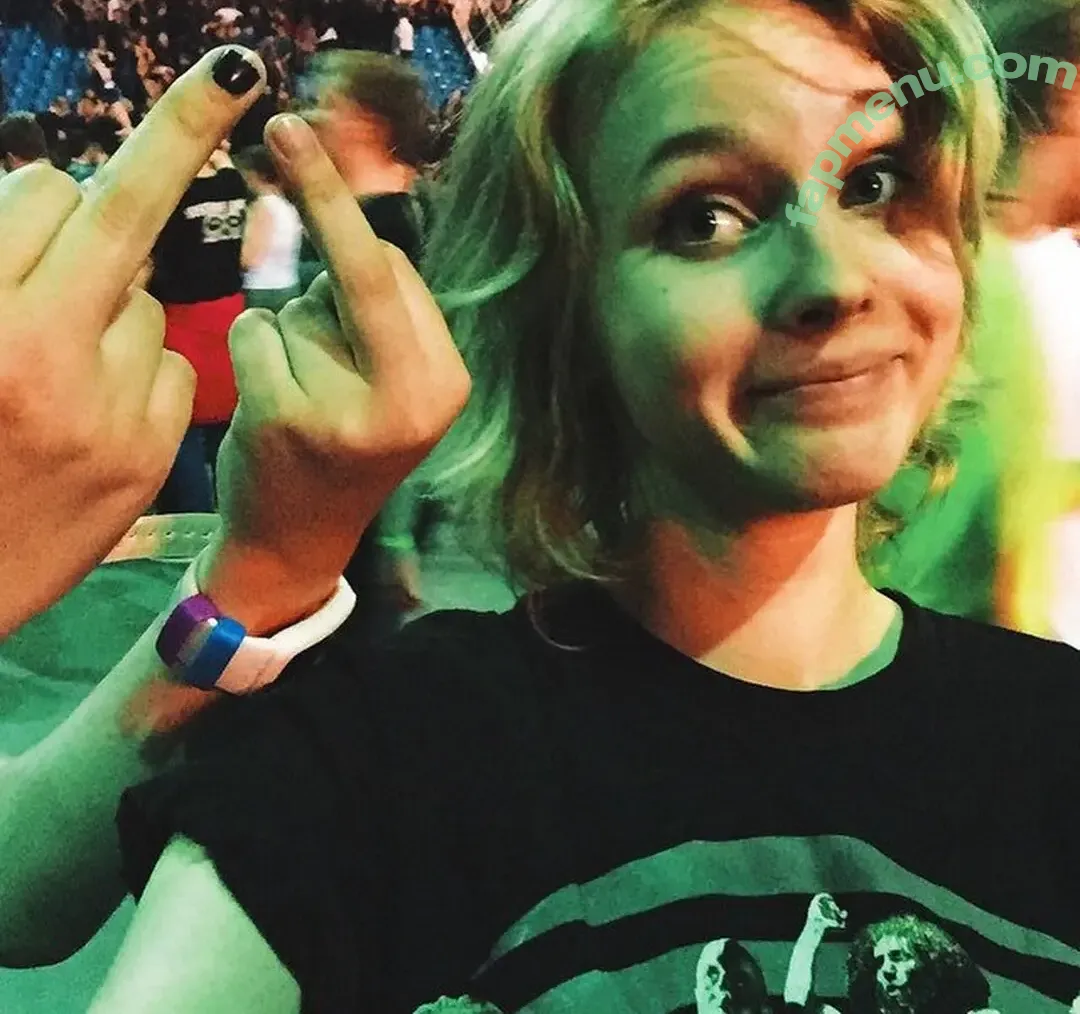 Sasha Gaier nude photo #0333 (acidjazzsinger / sasha.gaier / yukajevons)