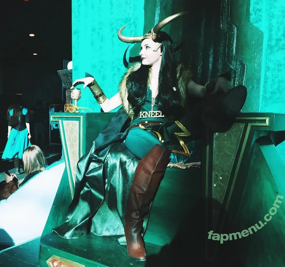 Sasha Gaier nude photo #0339 (acidjazzsinger / sasha.gaier / yukajevons)