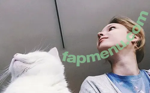 Sasha Gaier nude photo #0354 (acidjazzsinger / sasha.gaier / yukajevons)