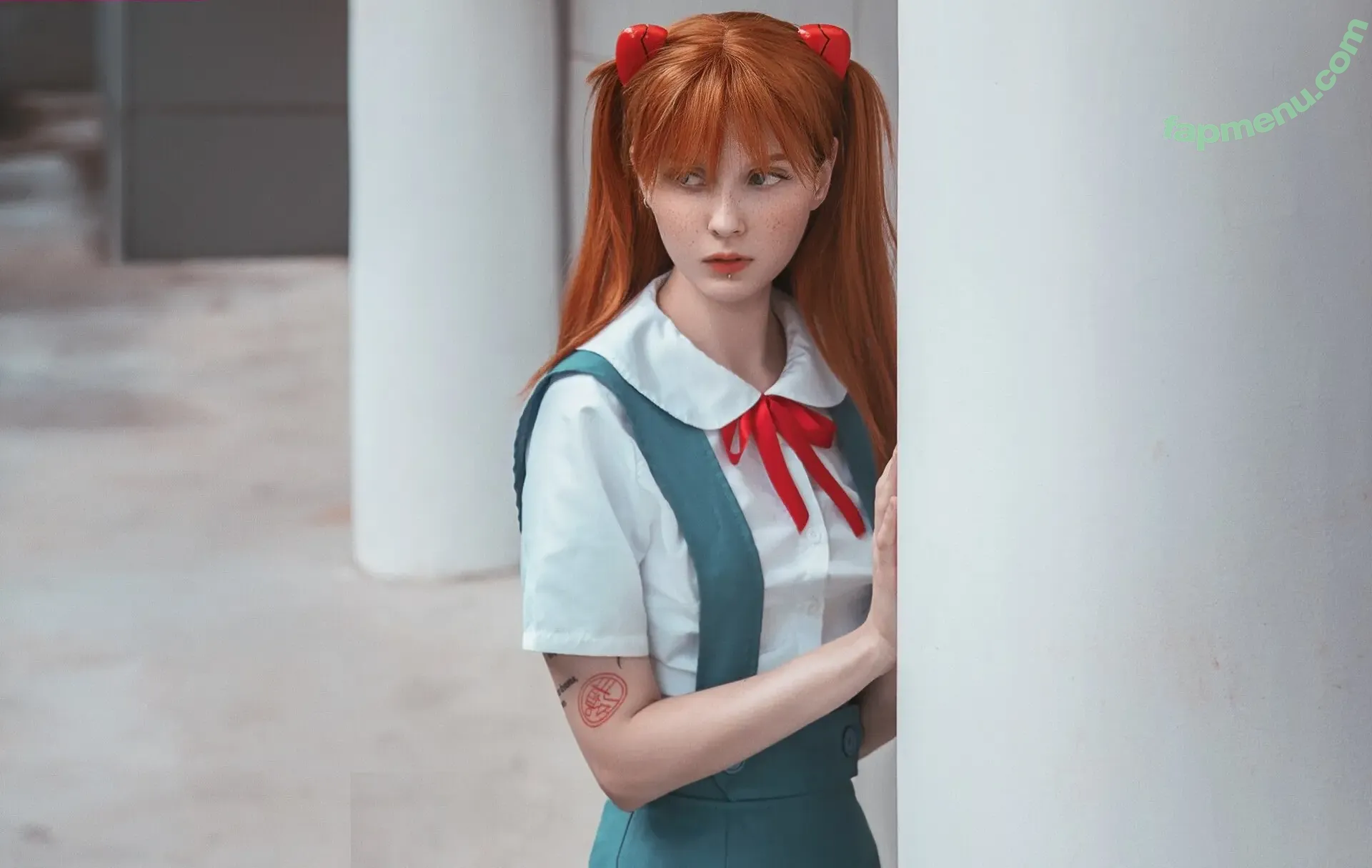 Sasha Gaier nude photo #0475 (acidjazzsinger / sasha.gaier / yukajevons)