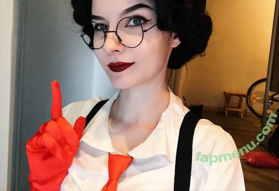 Sasha Gaier nude photo #0522 (acidjazzsinger / sasha.gaier / yukajevons)