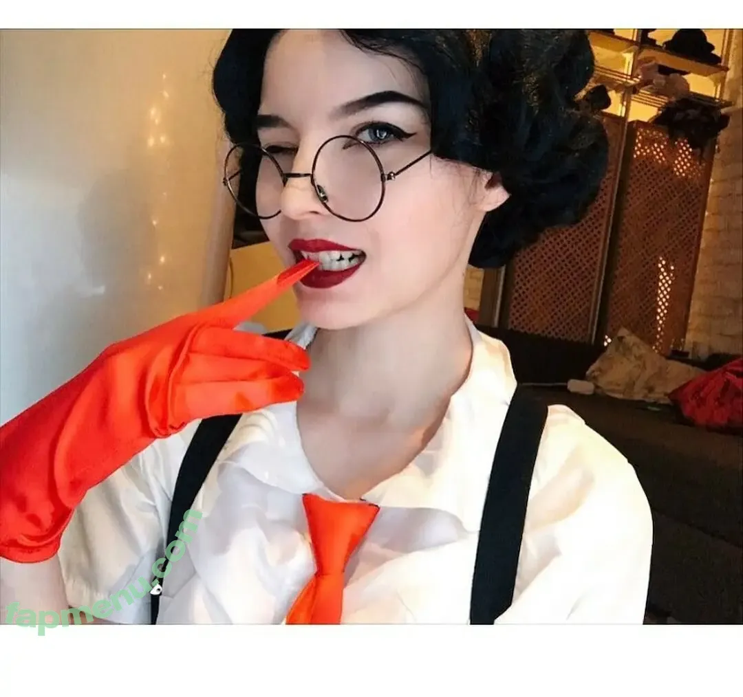 Sasha Gaier nude photo #0525 (acidjazzsinger / sasha.gaier / yukajevons)