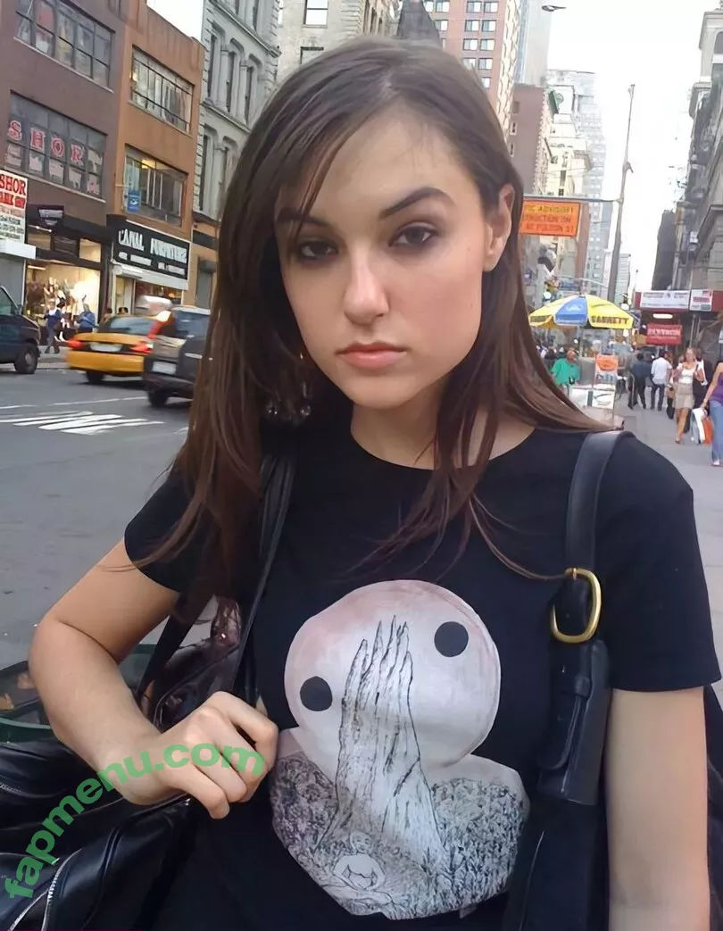 Sasha Grey nude photo #0949 (sashagrey / sashathegreyt)