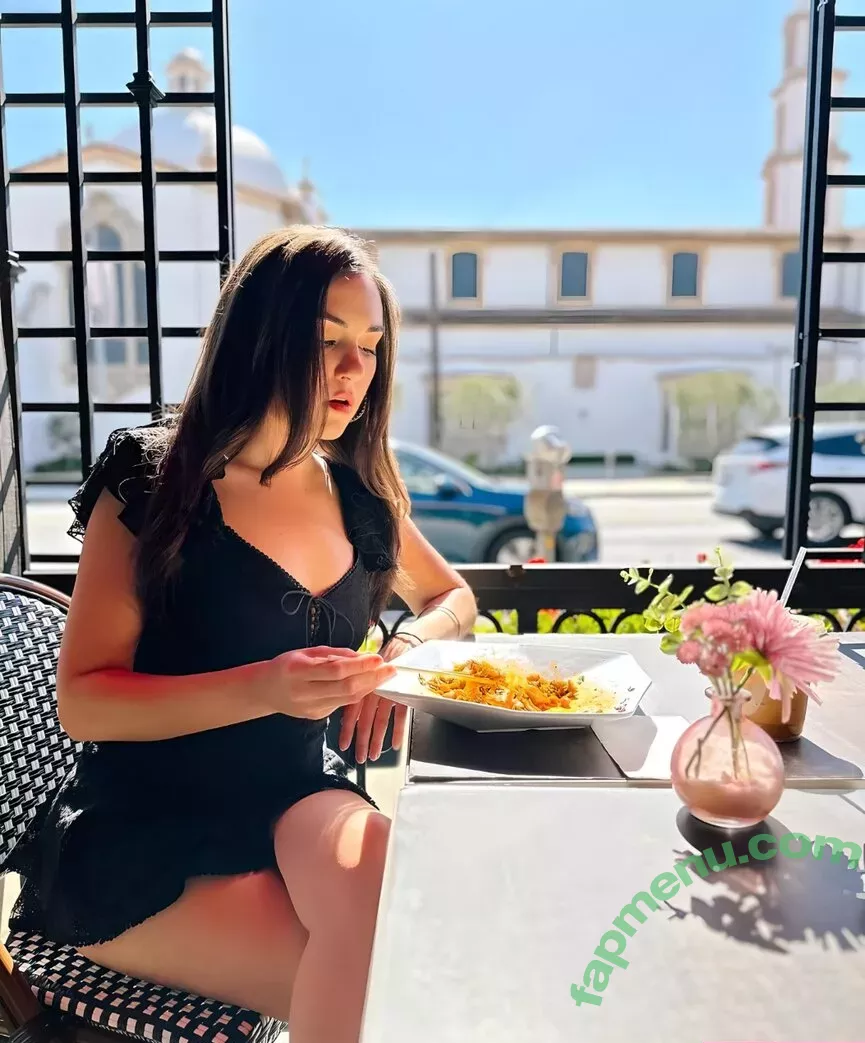 Sasha Grey nude photo #1059 (sashagrey / sashathegreyt)