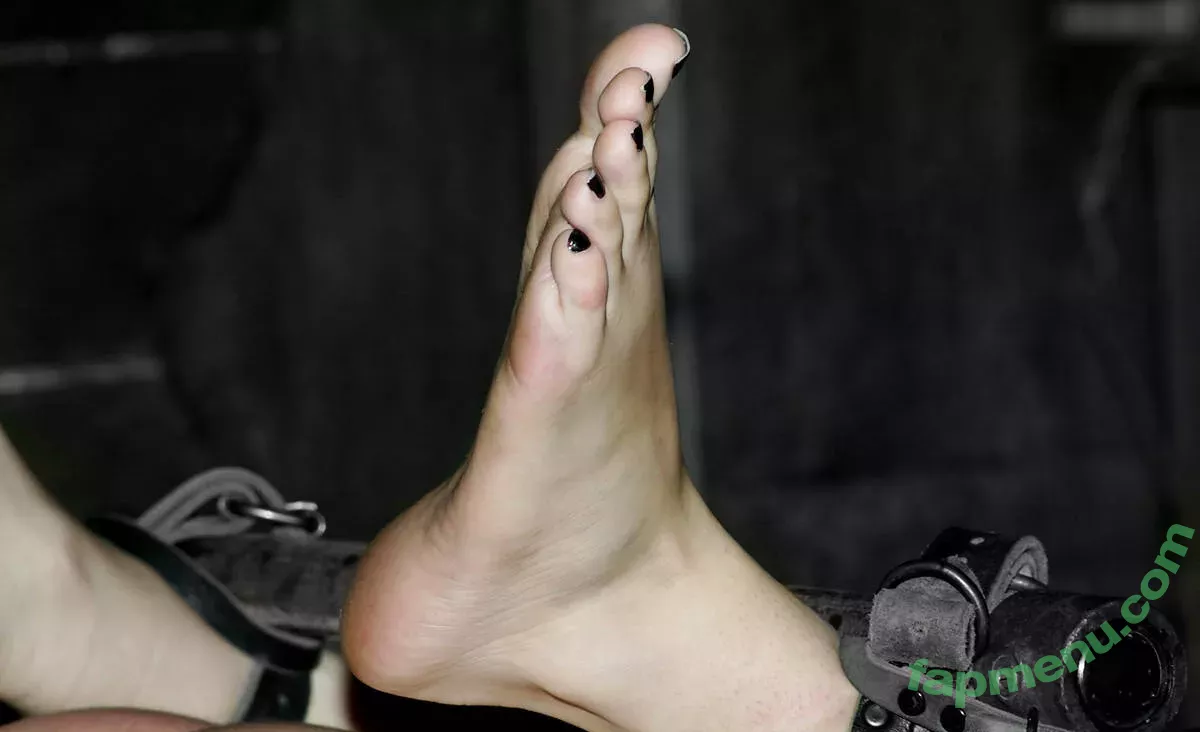 Sasha Grey nude photo #1376 (sashagrey / sashathegreyt)