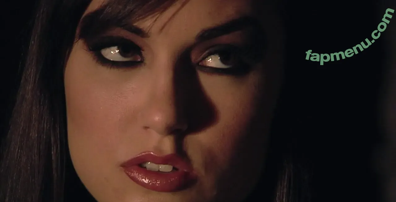 Sasha Grey nude photo #1977 (sashagrey / sashathegreyt)