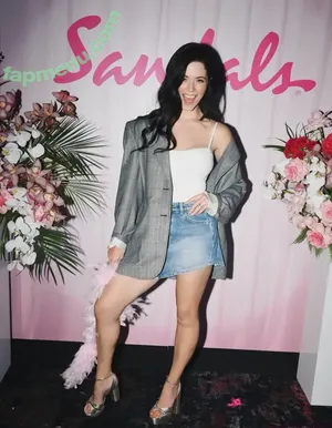 Sasha Pieterse / sashapieterse nude photo #0259