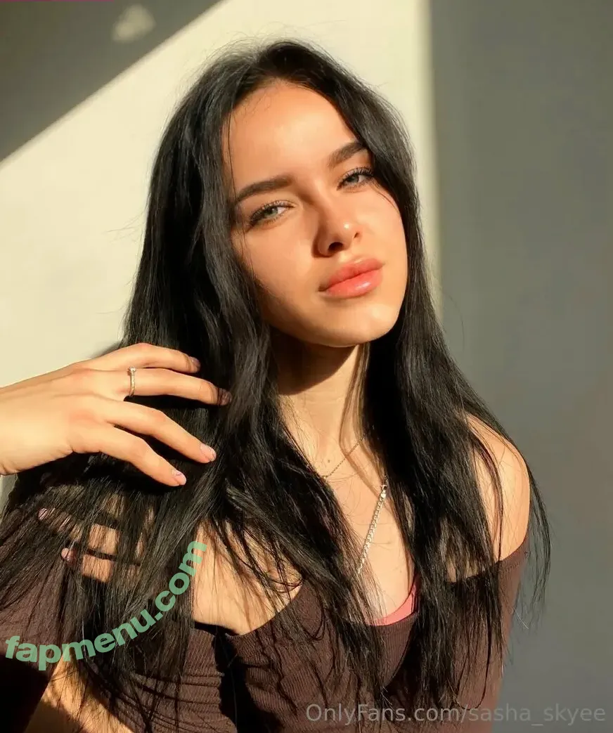sasha_skyee nude photo #0006 (sashaskye_)