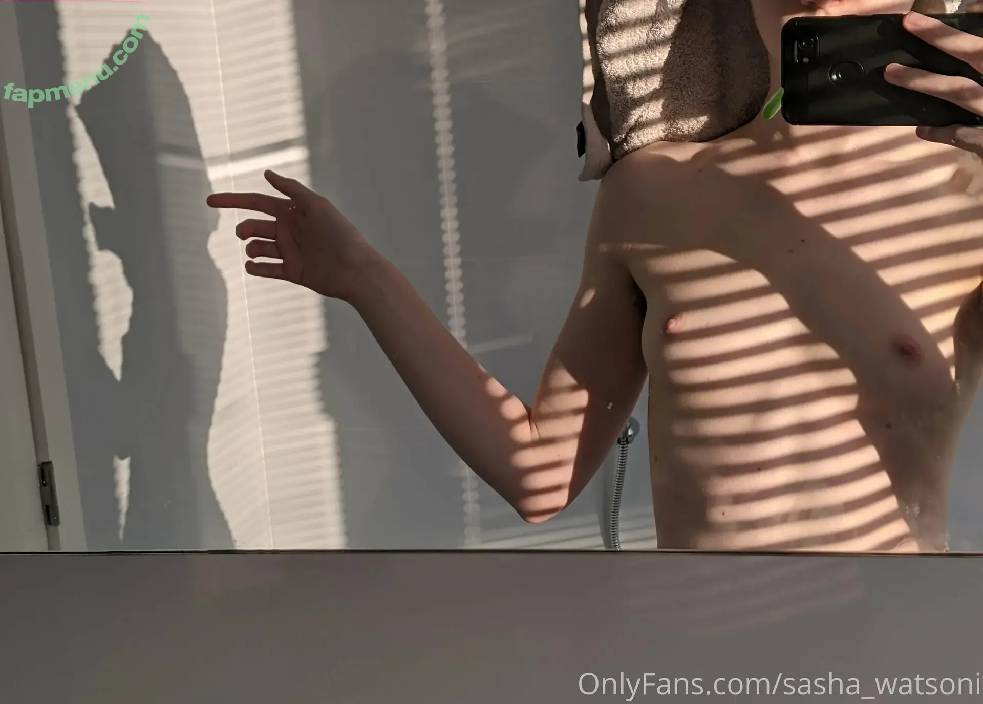 sasha_watsoni nude photo #0003 (sasha_watson15)