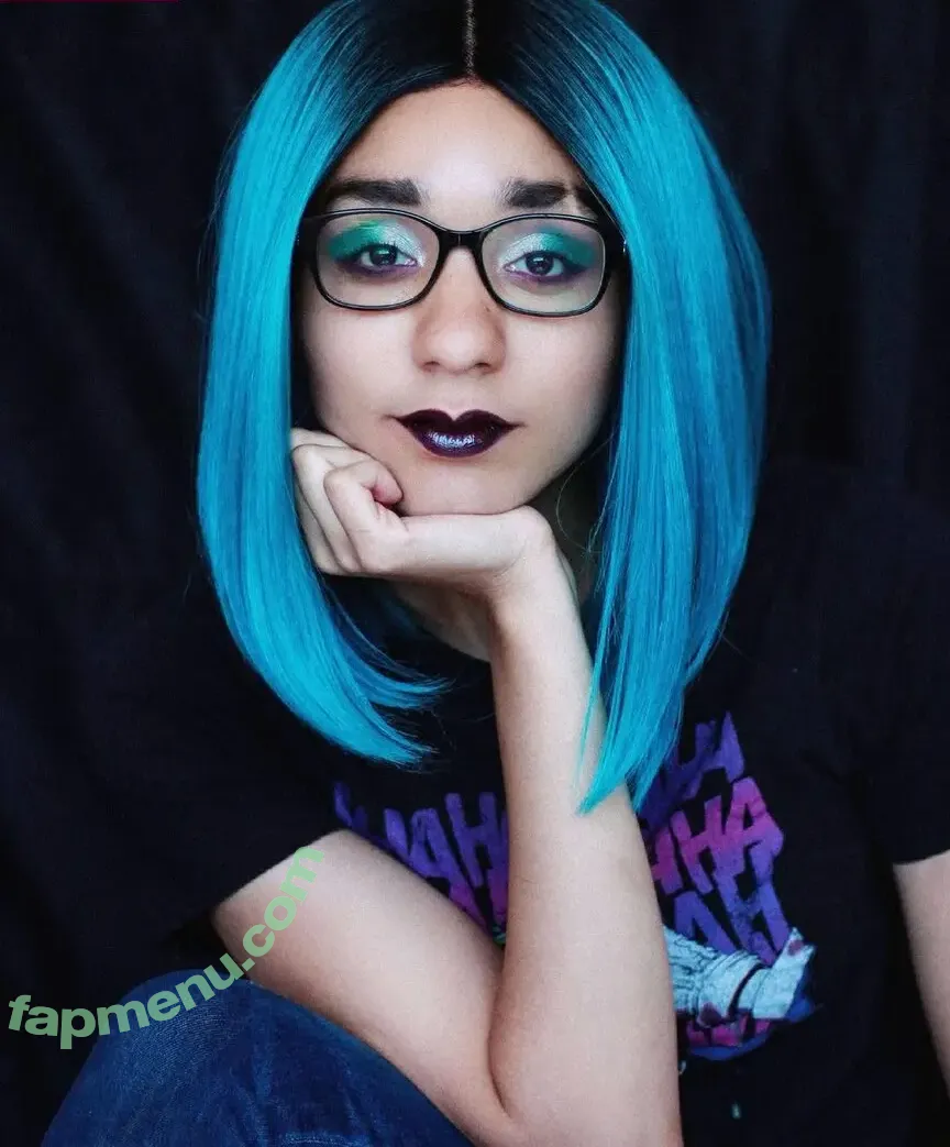 Sasha Wood nude photo #0001 (Casually Comics / splasha91)