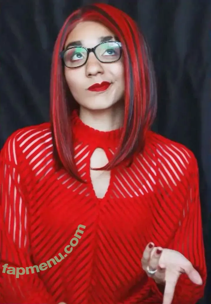 Sasha Wood nude photo #0039 (Casually Comics / splasha91)