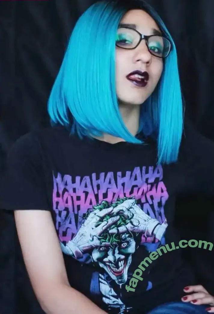 Sasha Wood nude photo #0042 (Casually Comics / splasha91)