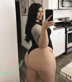  nude photo #0001