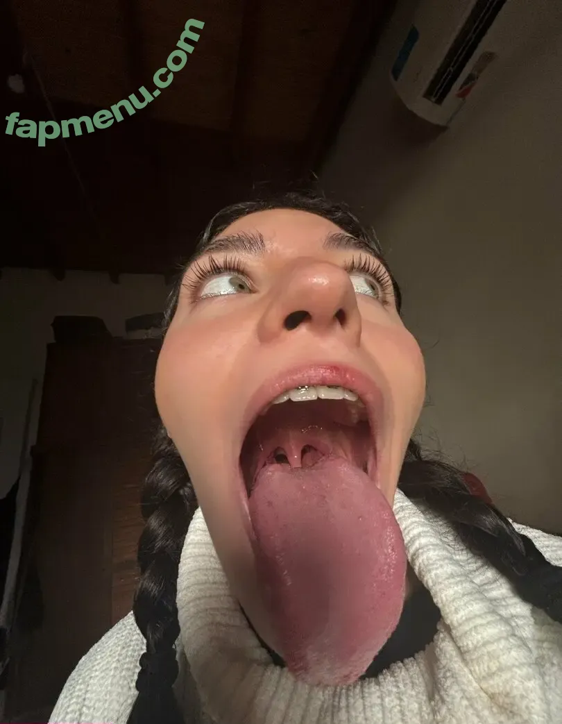 sashasexymouthh nude photo #0004 (sashadm)