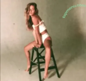 Saskia Jenkins / saskiateje nude photo #0010