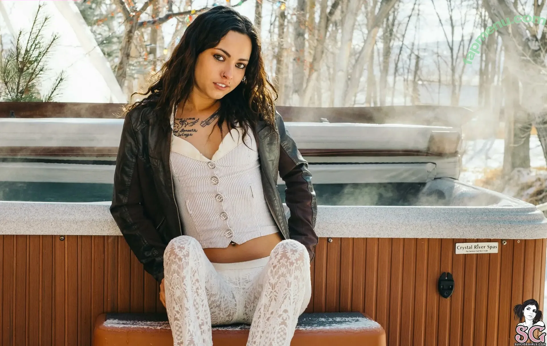 Sassafrass nude photo #0052 (_sassafrass / definite.bad.idea)