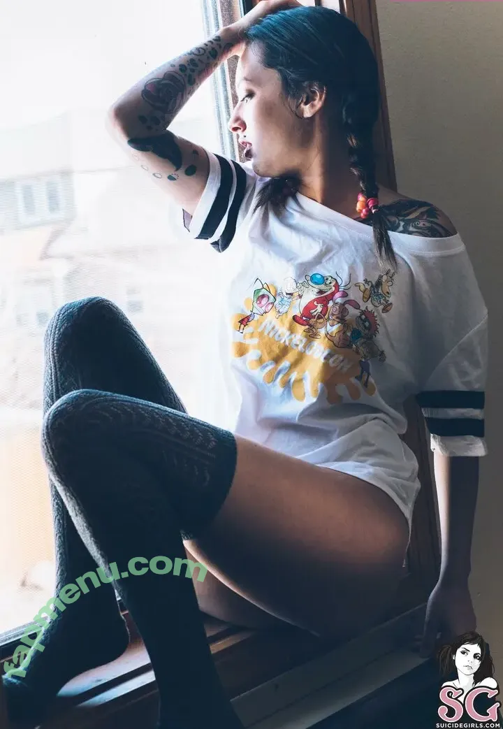 Sassafrass nude photo #0132 (_sassafrass / definite.bad.idea)