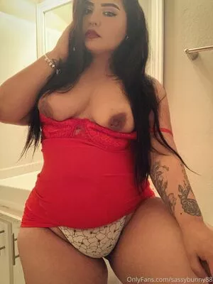 sassybunny88 / SassyBunny8 / Sassy_Bunnyy / sassy.bunnyy nude photo #0022