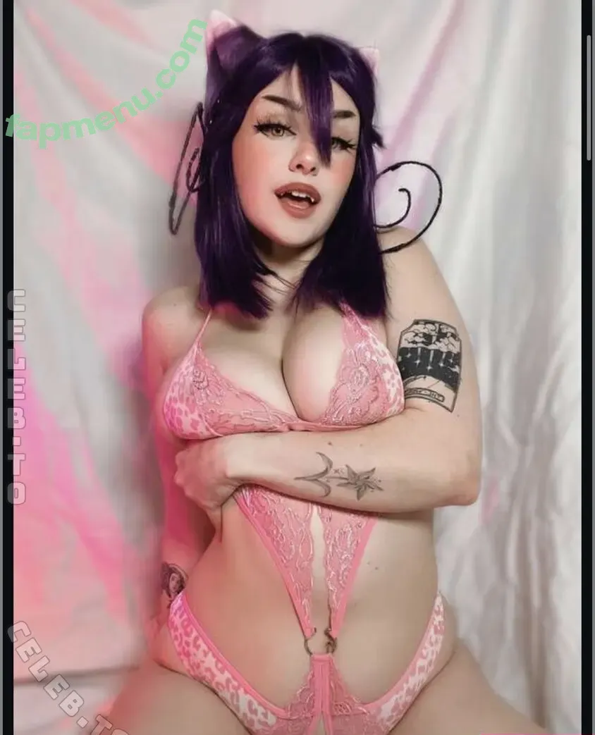 Sassyserpents nude photo #0153 (Sassynopants / sassyandherserpents)