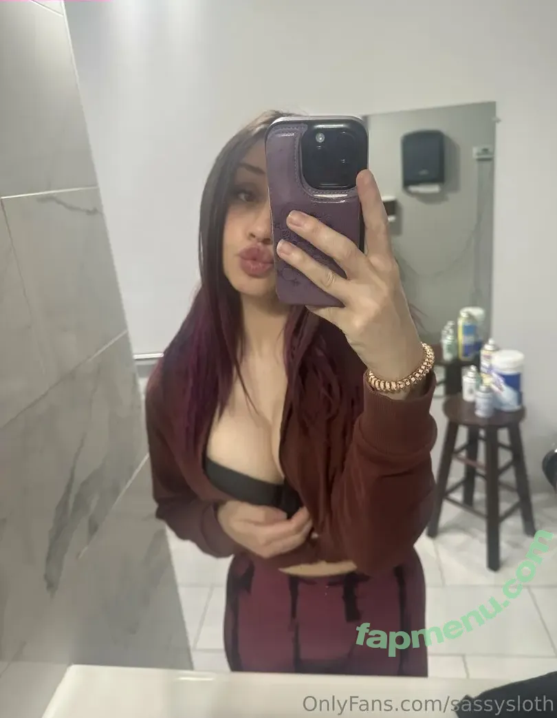SassySloth nude photo #0090 (sassysloth96)