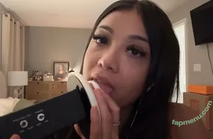 SassySounds ASMR / SassysoundsASMR / sassyselenaaaa / selenaaasasmr nude photo #0128