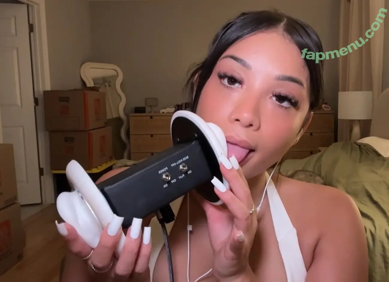 SassySounds ASMR nude photo #0127 (SassysoundsASMR / sassyselenaaaa / selenaaasasmr)