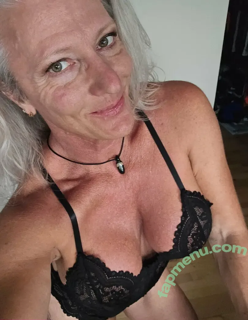 sassystaci nude photo #0020 (sassystaci)