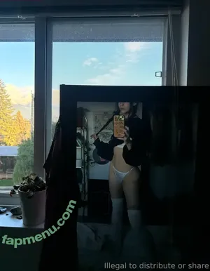 satans.slut9 / satans__slut nude photo #0001