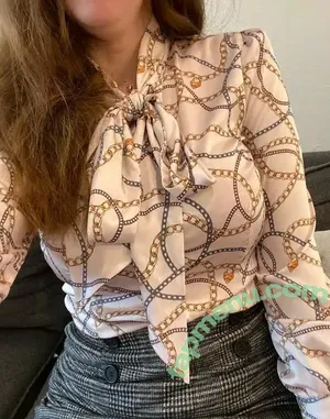 Satin Fetish Wife / satin_fetishh / satinfetishwife nude photo #0017