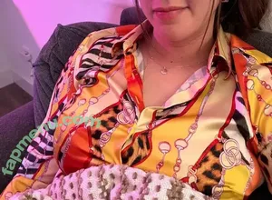 Satin Fetish Wife / satin_fetishh / satinfetishwife nude photo #0019