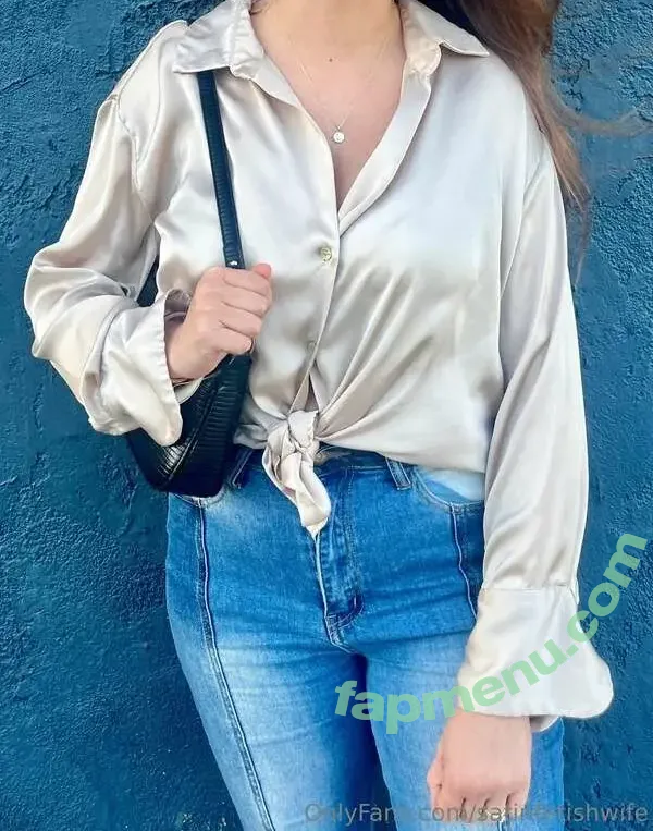 Satin Fetish Wife nude photo #0023 (satin_fetishh / satinfetishwife)