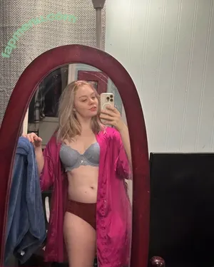 Sativa Skies / Ogfeet / ogfeet2 / sativaskies nude photo #0128