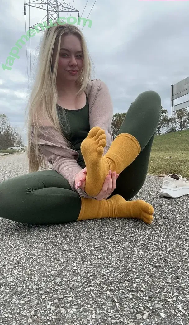 sativaskies nude photo #0107 (ogfeet2)