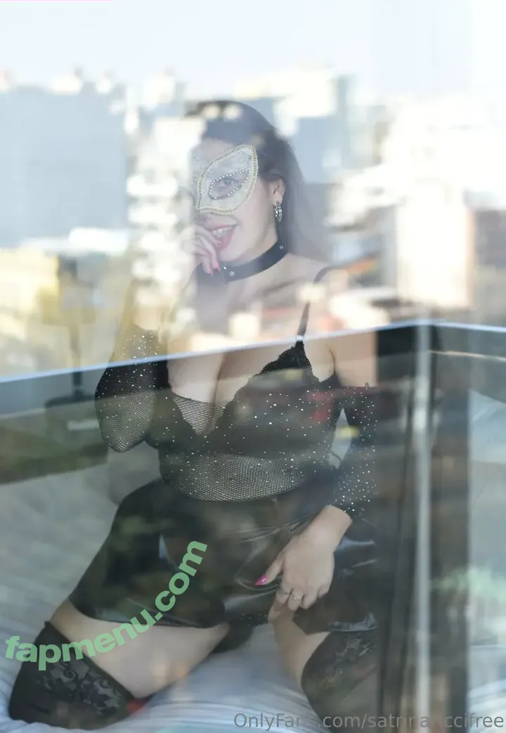 satrinariccifree nude photo #0001 (satrinaricci.fans)