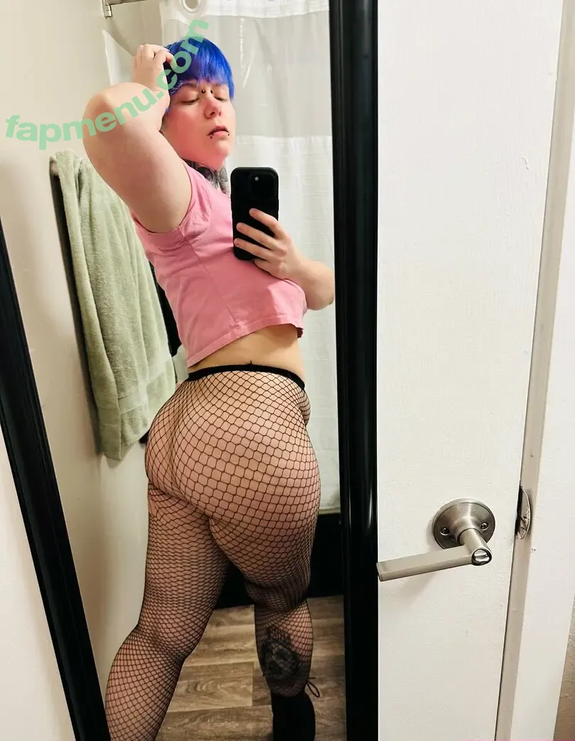 saturnflower97 nude photo #0018 (twistedwnderlnd)