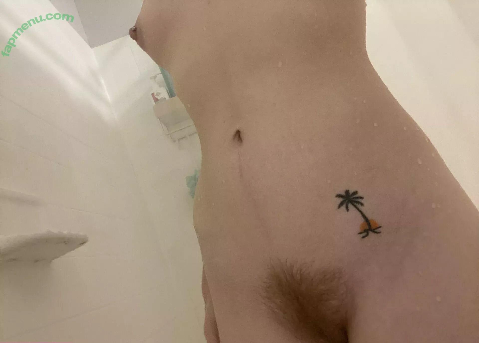 Saturnrevolving nude photo #0038 (pugluvr98 / sydney ok (vine / sydneythememe)