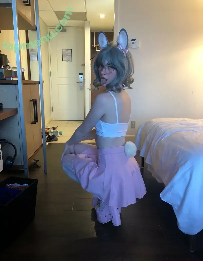 saturnxskyes nude photo #0001 (saturnxskyes)