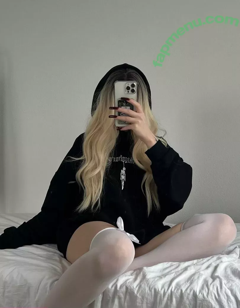 saucensta nude photo #0251 (saucensta)