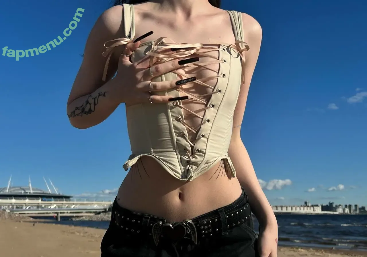 saucensta nude photo #0525 (saucensta)