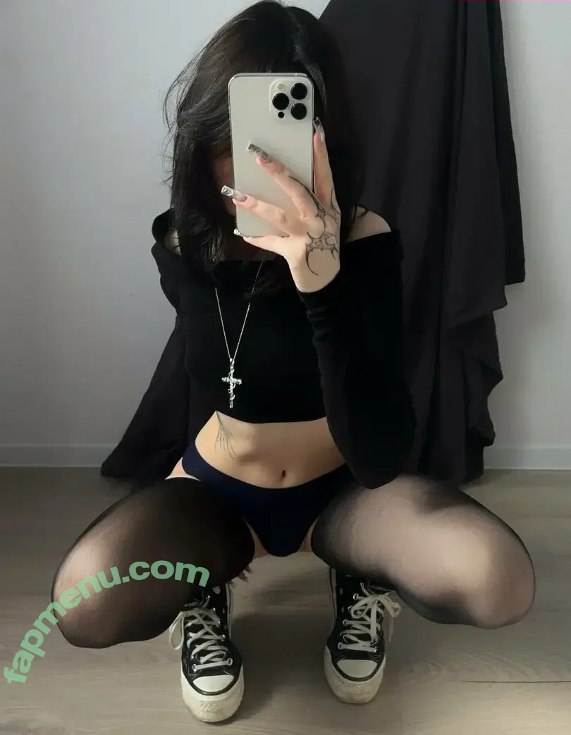 saucensta nude photo #0570 (saucensta)