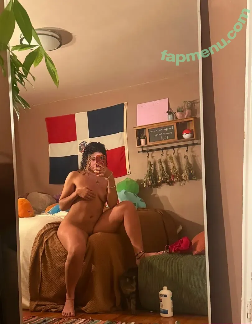 saucynatt nude photo #0083 (pobre diabla / saucynattttt)