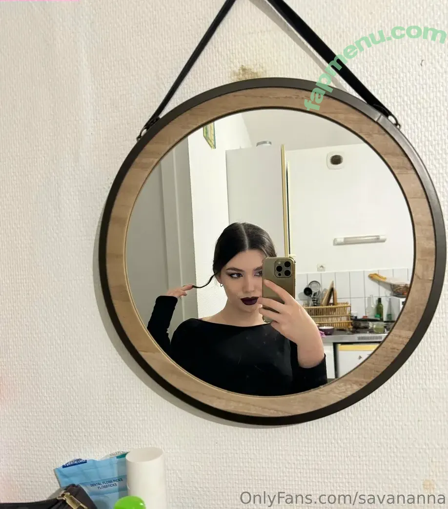 savananna nude photo #0025 (thesavbananas)