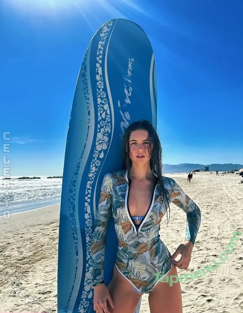 Savannah Clarke nude photo #0183 (SAVANNAHCLARKE / savannah.clarke / savannahclarkeofficial)